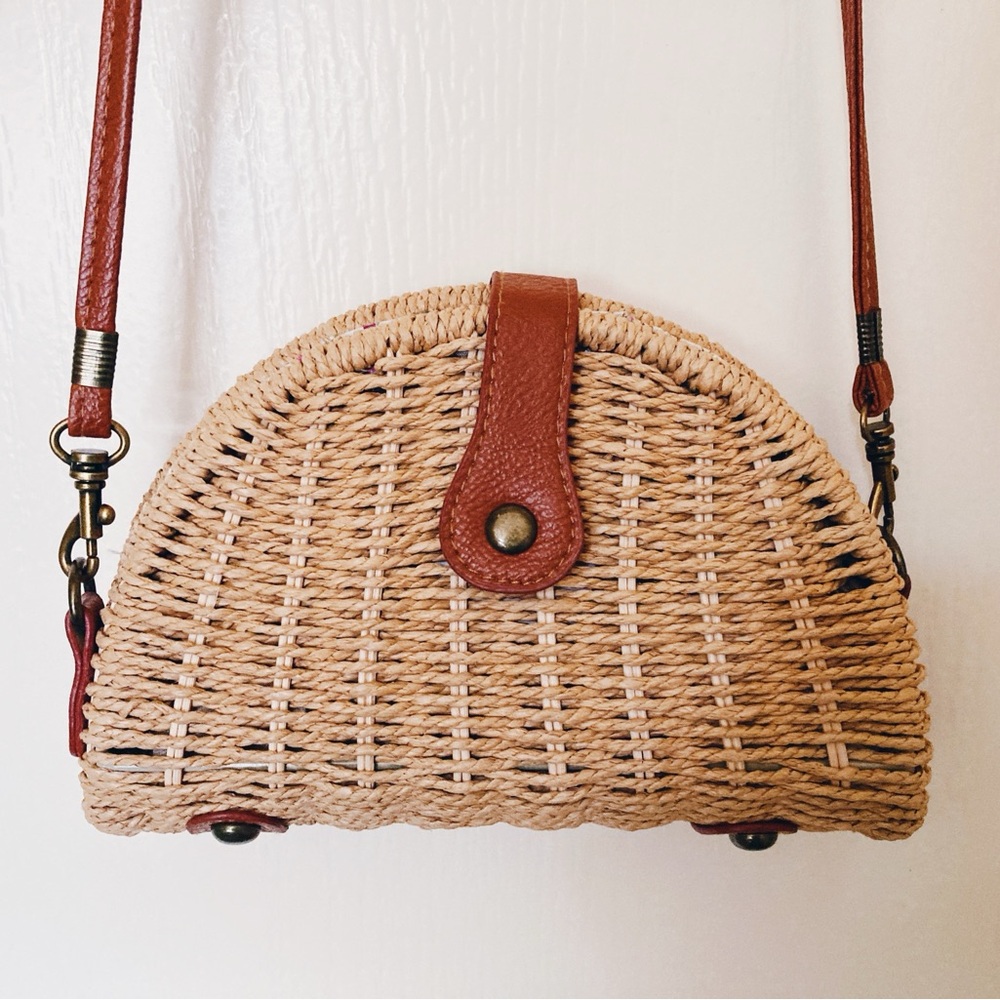 Woven Taco Crossbody Bag NEW